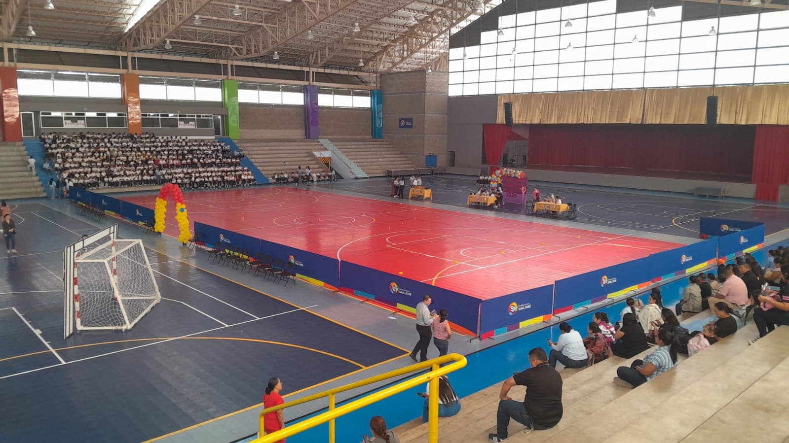Foto de Canchas Multiuso